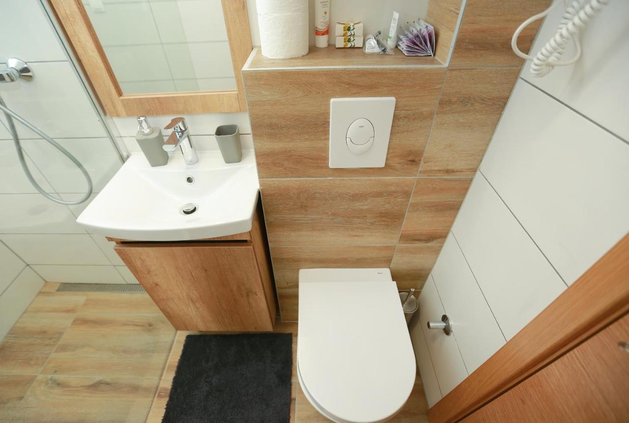 Apartman Kutak Яхорина Екстериор снимка